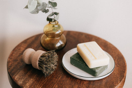 Eco friendly products on a table | vearthy sustainable essentials