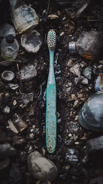 Eco-Friendly Bamboo Electric Toothbrush with Plant Based Brush Heads